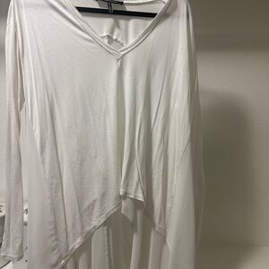BCBGMaxAzria Cream V-Neck Tunic long in the back shorten the front